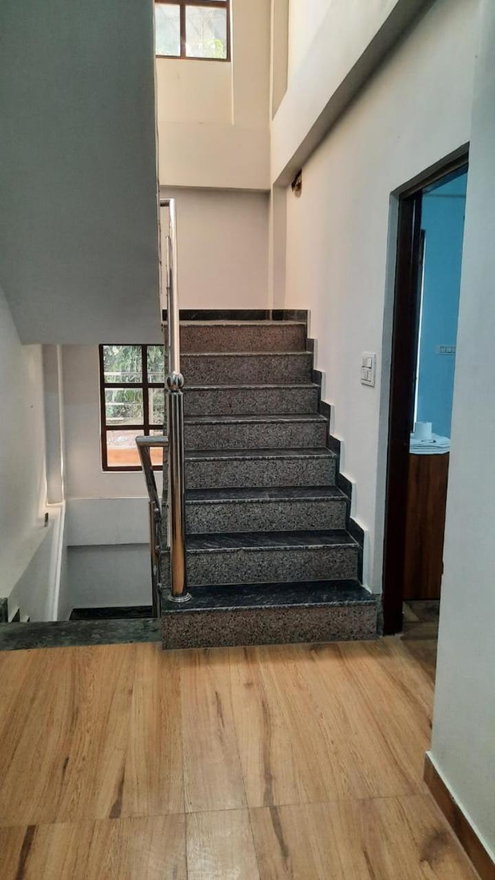 Crescent Moon Homestay Rishīkesh Dış mekan fotoğraf