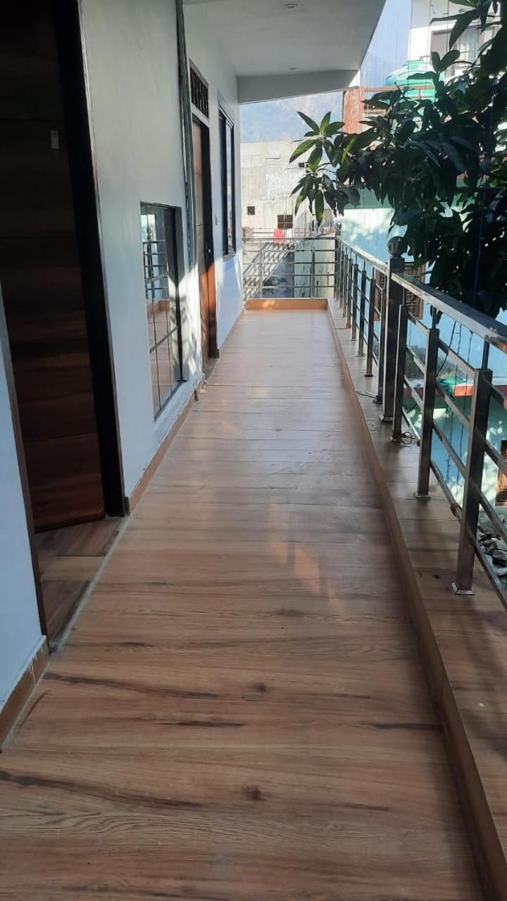 Crescent Moon Homestay Rishīkesh Dış mekan fotoğraf